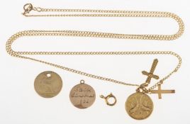 A mixed group of jewellery, including a 9ct gold Pisces pendant, UK hallmark, two cross pendants,