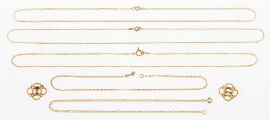A mixed group of jewellery, including a pair of openwork earring settings,