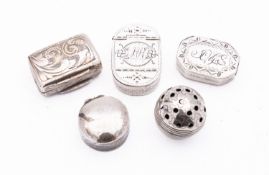 A George III silver vinaigrette of circular form by Brown & Clark, Birmingham 1812,