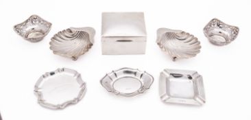 A mixed group of silver including; a pair of scallop shell dishes Birmingham 1944,