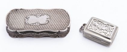 A Victorian silver vinaigrette by George Unite, Birmingham 1854, of rounded rectangular form,