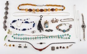A mixed group of costume & silver jewellery,