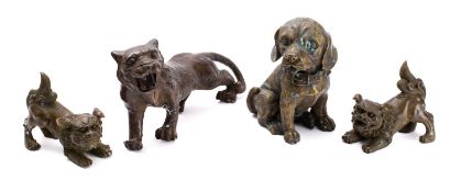 A metal model of a tiger, in Meiji style