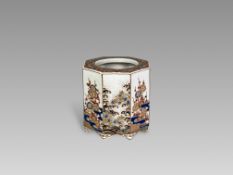 A Japanese Satsuma Octagonal Censer, ca. Meiji Period.The beautifully decorated octagonal censer