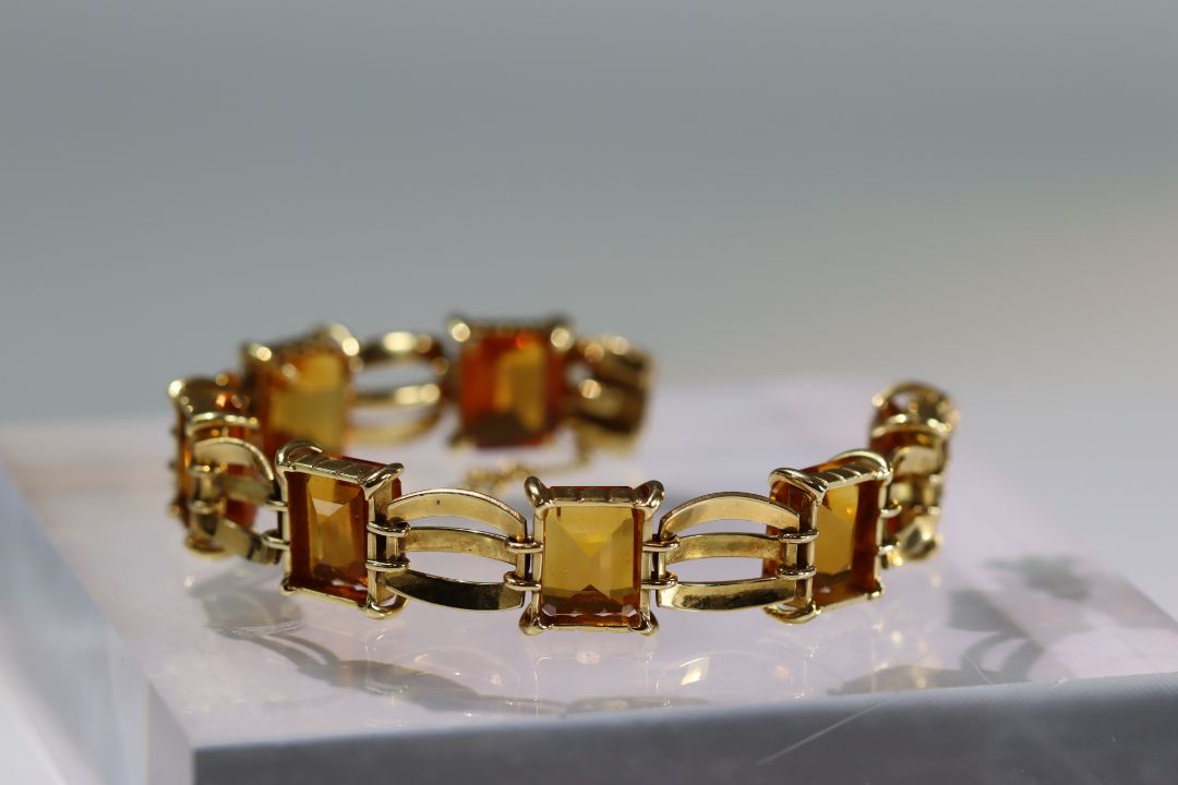 A Charles de Temple Gold Bracelet with Citrines, signed c de t..Marked with London import - Image 9 of 16