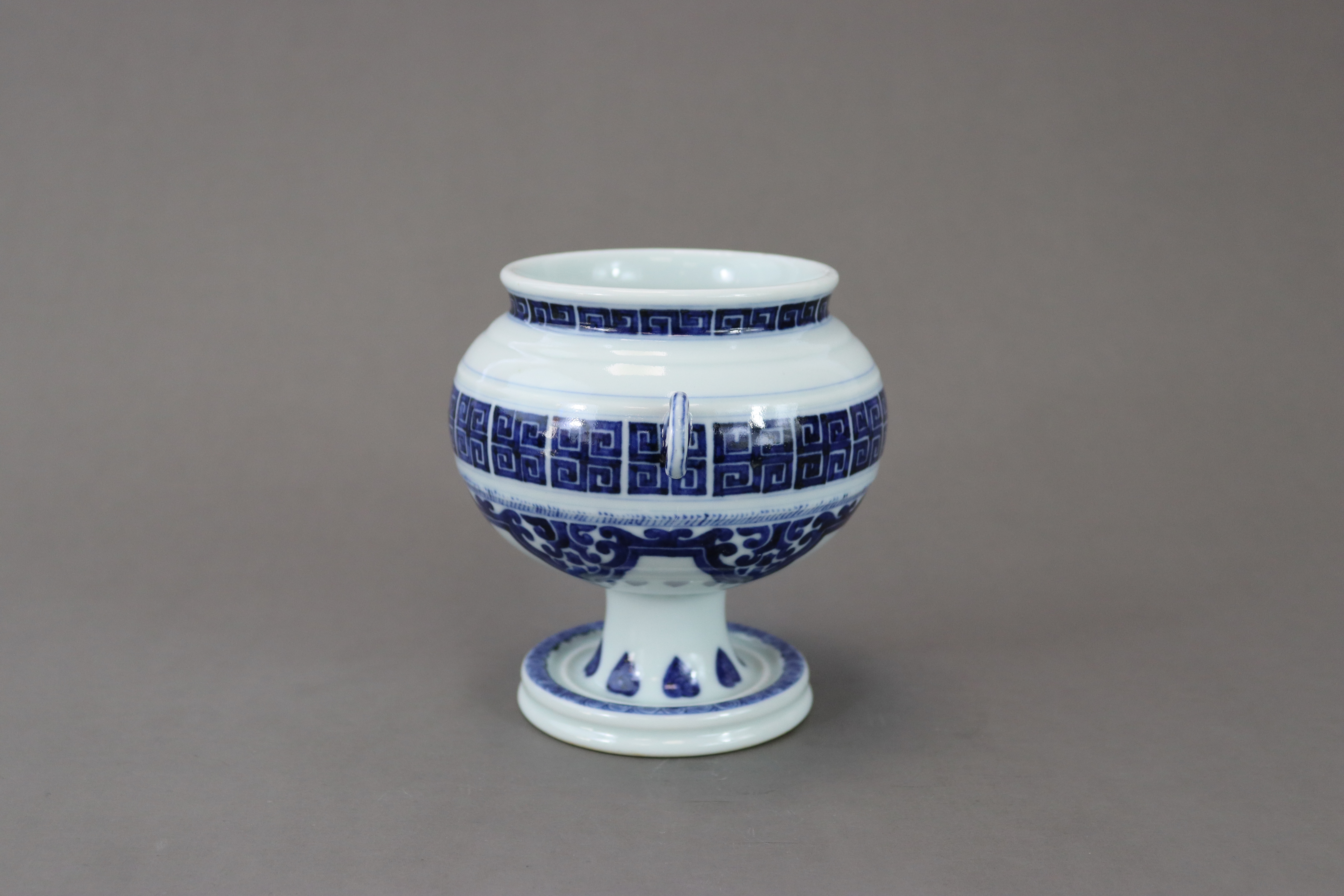 A Blue and White Globular Stembowl, seal mark of Qianlong, - Image 4 of 6