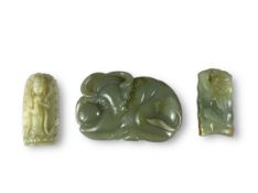A Gourp of 3 Carved Jades