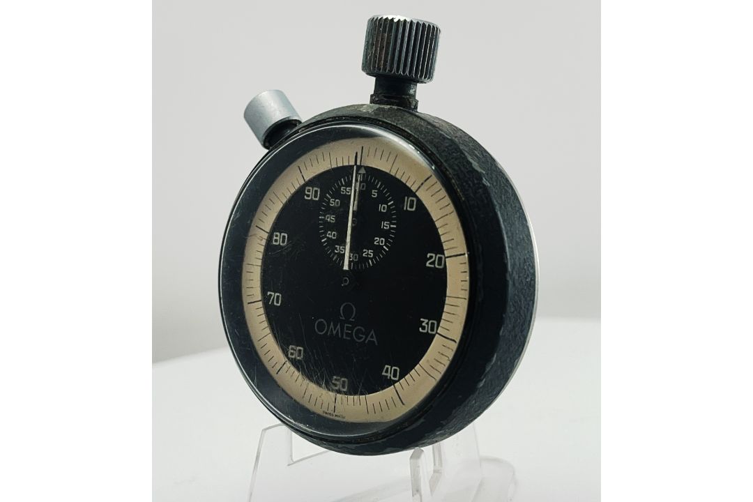 Omega Stop Watch Nuit Spatiale Industry Timer, 1/100 th of a minute Vintage Black Dial - Image 2 of 3