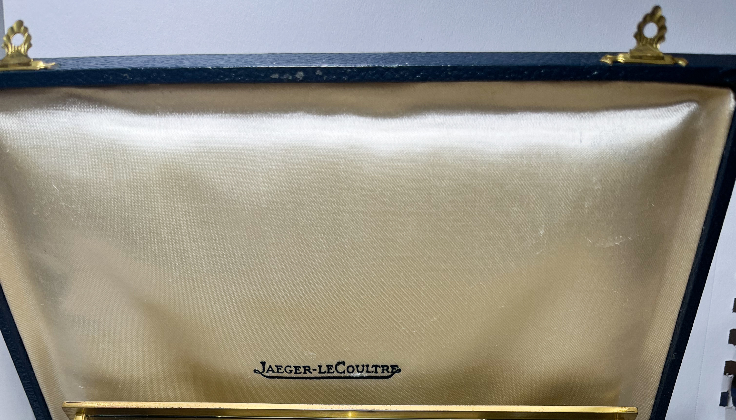 Jaeger Lecoultre Rare Double Panel Hand Painted Skeleton Enamel Koi Fish Ref 491 Desk Clock With Box - Image 4 of 4