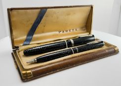 Parker Pen Set 1946 Pencil and Fountain Pen Silver plated, gold plated nib.