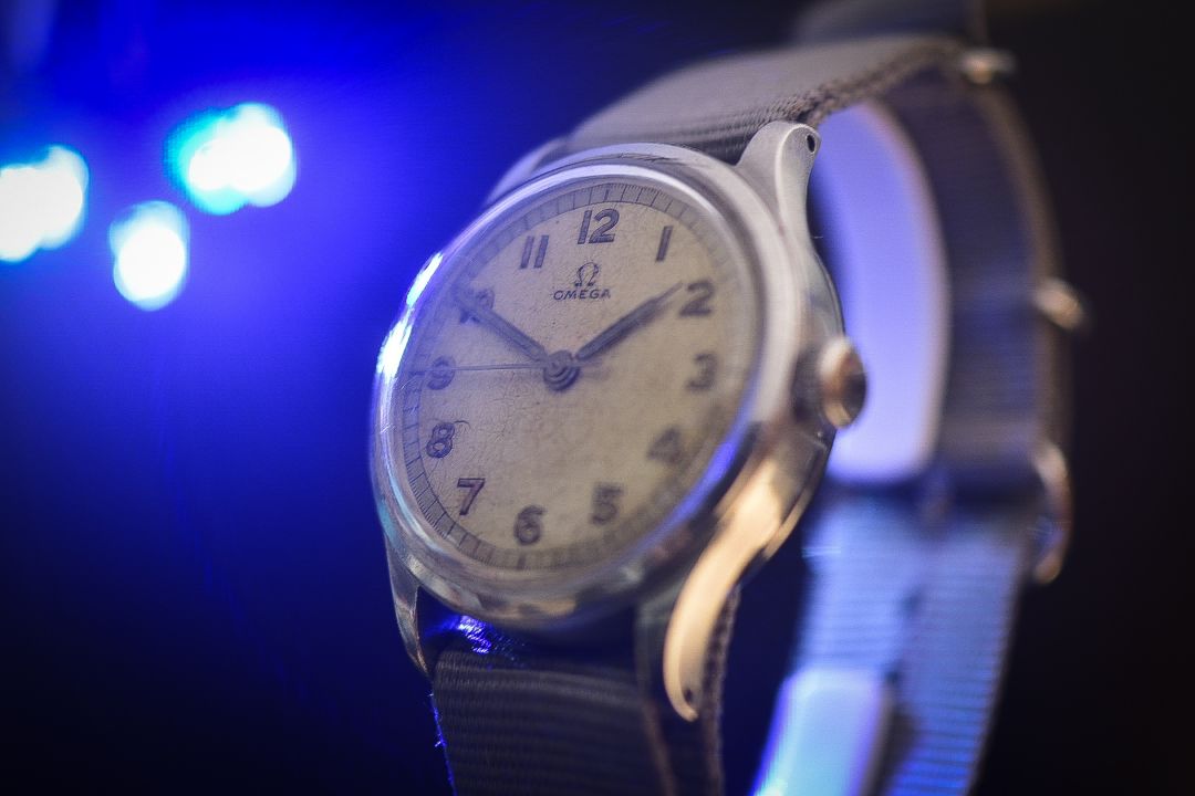 OMEGA Vintage Military WWII c 1944 Men's Watch - Image 2 of 2