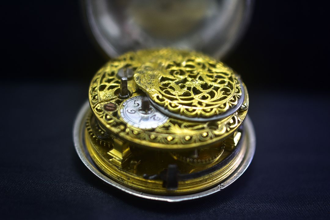 Verge Champlevé Fusee Calendar Pair Case Ongion Onion Silver Repoussé Pocket Watch 1761 Maker Willis - Image 8 of 11