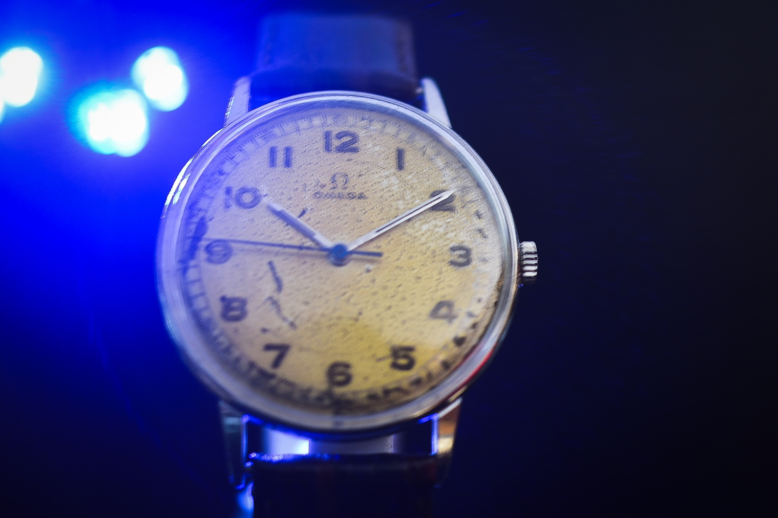 Omega Vintage Dress Watch Ref 2325 c 1940 Manual Wind Wristwatch