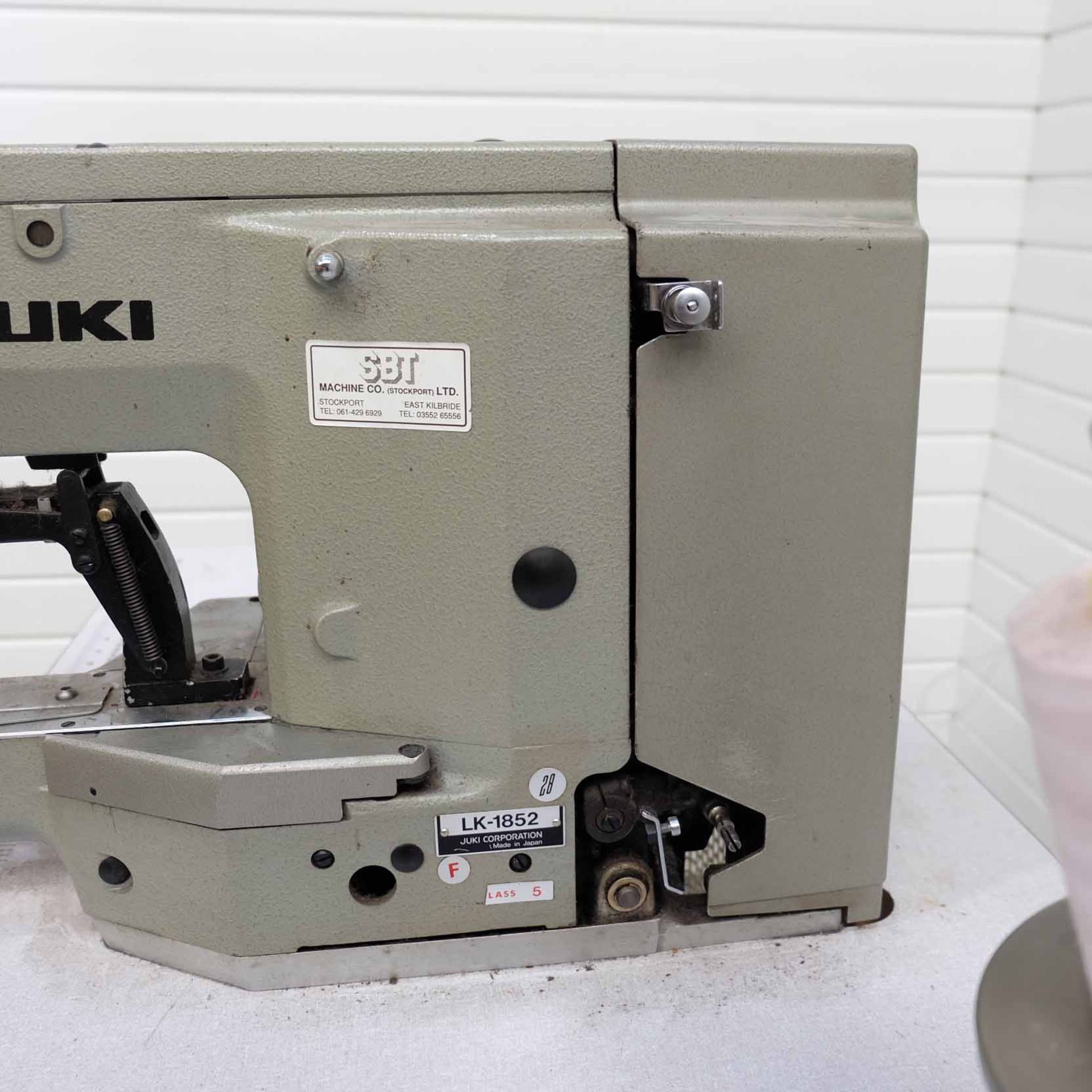 JUKI LK-1852 High Speed 1-Needle Cylinder Bed Lockstitch Bar Tacking Sewing Machine. Single Phase. - Image 7 of 11