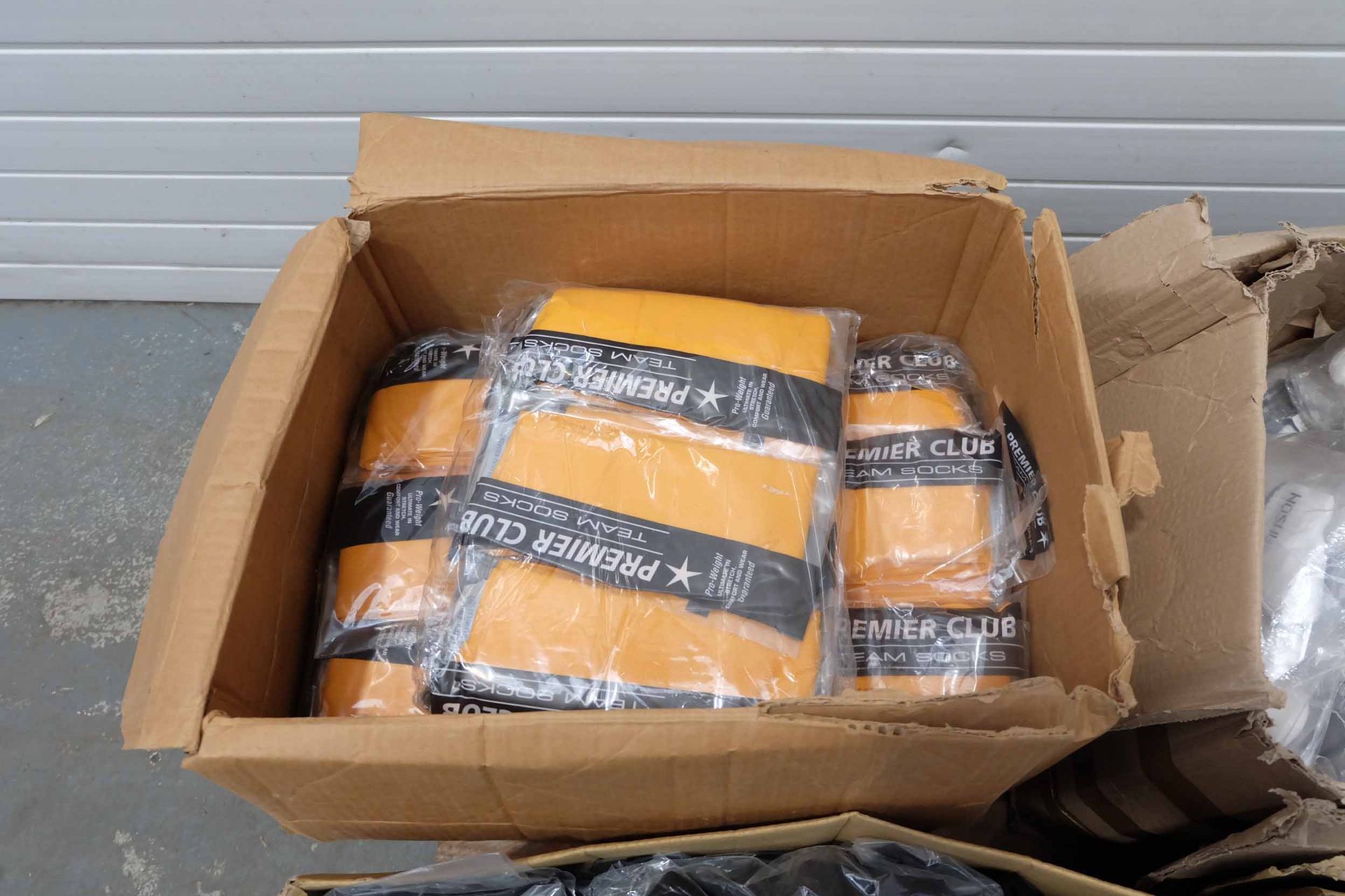 Quantity of Knitted Goods as Photographed. Includes Hats, Gloves & Socks. - Image 10 of 10