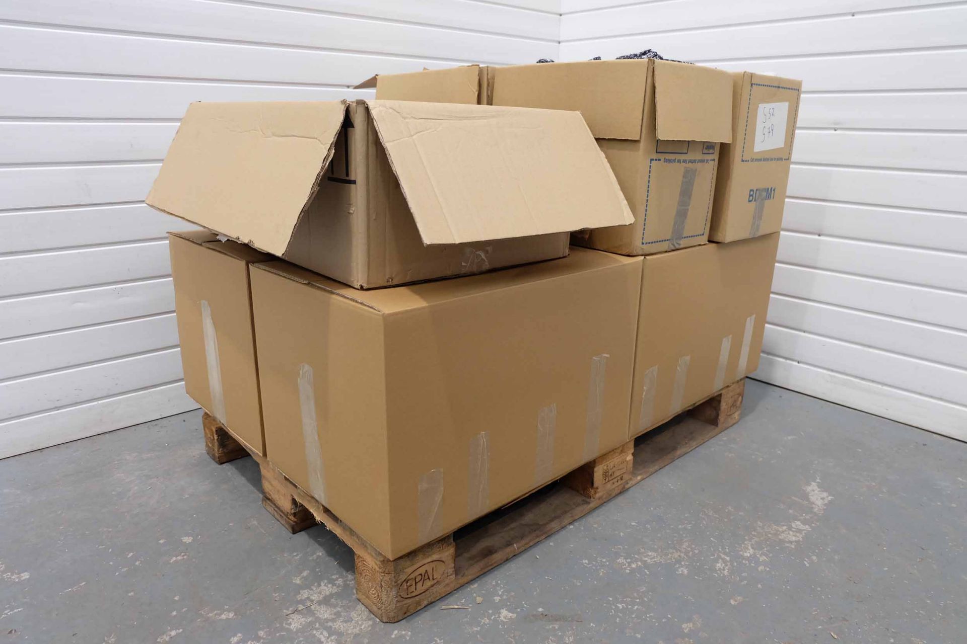 Quantity of Knitted Goods as Photographed. Includes Hats, Gloves, Socks, Scarfs etc. - Image 5 of 8