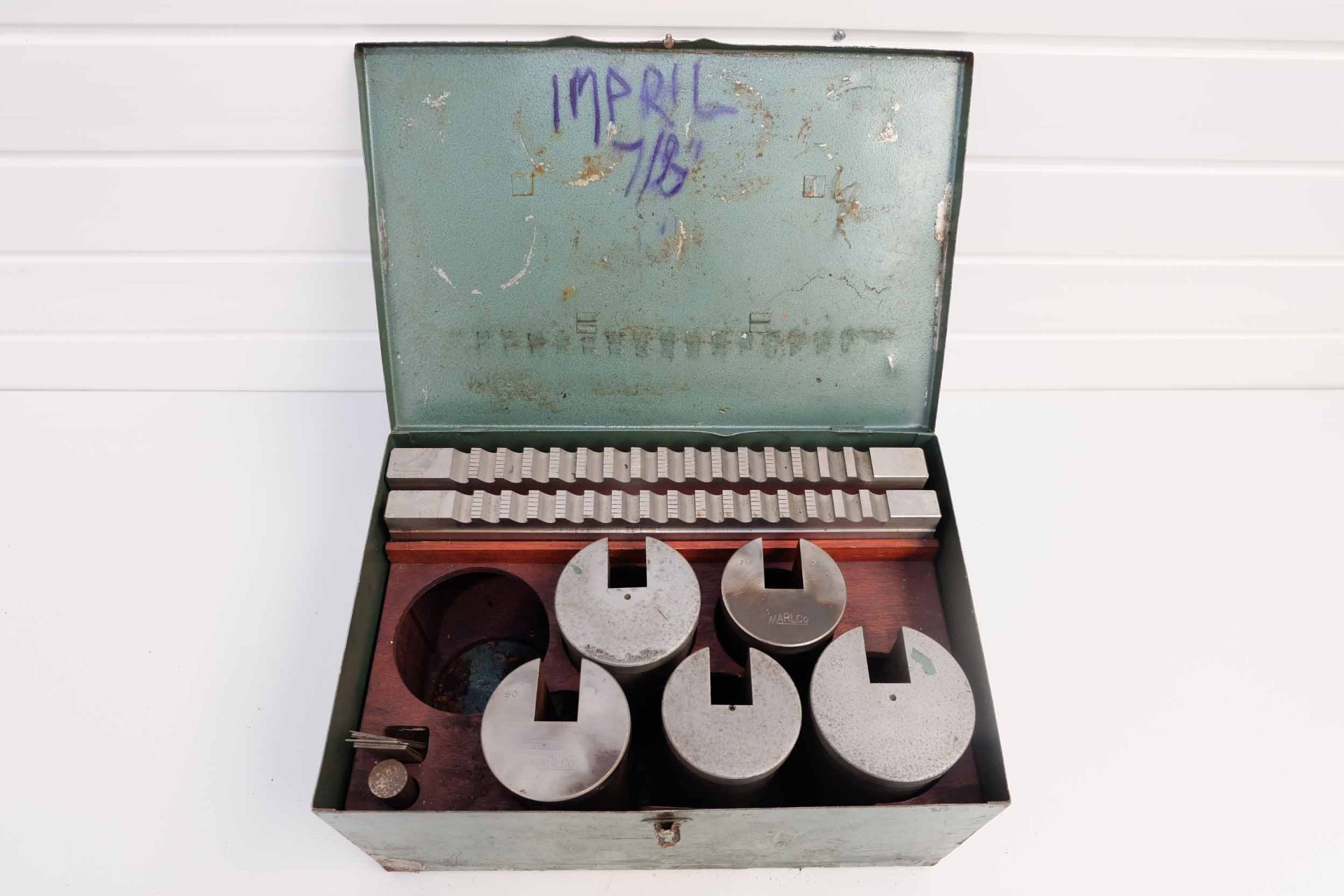 Marlco Broach Kit. Consisting of 7/8" & 1" Broaches.