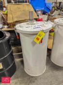 Vac-U-Max Filter Tank, S/N: 1286112 - Rigging Fee: $100