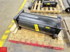 Parker Hydraulic Cylinder, Model: 14,00D2ALVS14A28.000 - Rigging Fee: $75