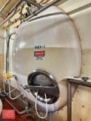5,500 Gallon Horizontal S/S Tank with Vertical Agitation, Valve and Gauge - Rigging Fee: $4,000