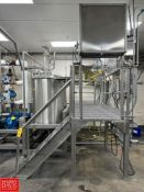 S/S Platform with Stairs and Handrail: 130