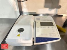 Mettler Toledo Moisture Analyzer, Model: HG63, S/N: 1127481871 - Rigging Fee: $150