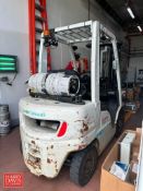 Nissan 4,000 LB Capacity Dual-Mast LP Fork Truck with Side Shift, Model: MP1FZA25LV