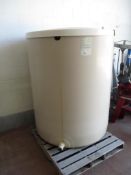 400 Gallon Poly Tank: 48