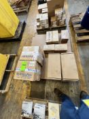 (22) Boxes of New Ambaflex Sidebow Chain, 3/4