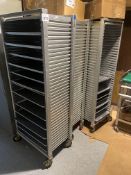 CRES-COR CROWN-X CRESCENT METAL PRODUCTS MODEL:200-1841 INCLUDES(45) STAINLESS STEEL BAKING PANS