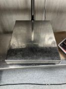 TABLE SCALE MAX 300 KG/660 LBS E=D=100G/0.22LB (DIMS 16