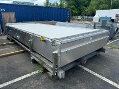 S/S Accumulation Conveyor, Table Top Dims.: Aprox. 227