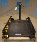 Mettler Toledo Portable Digital Platform Scale, Model IND560 Harsh, SN 0097899-6HK, with 42