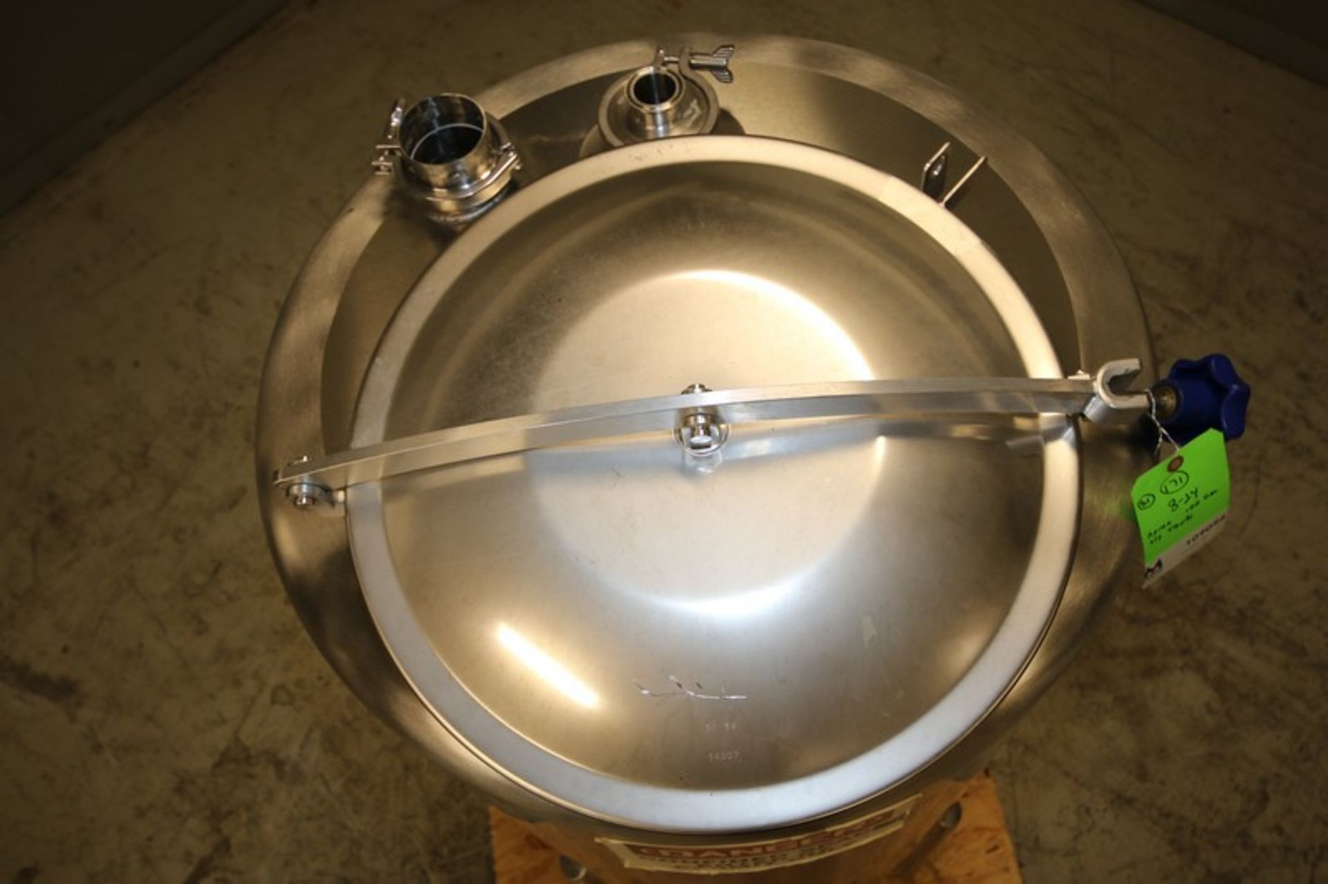 Aprox. 100 Gallon Dome Top, Cone Bottom S/S Vertical Tank / Balance Tank, SN 63 14 14307, with Top - Image 4 of 9