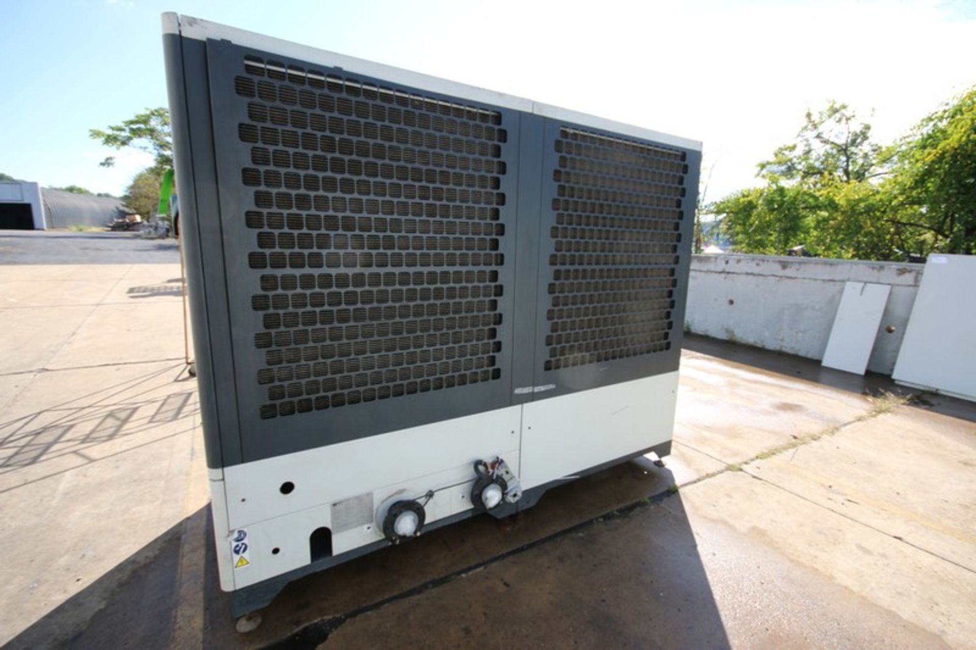 2017 KKT Package Chiller, Model cBoX 160, SN 205343, 460V, (Overall Dims. 105” L x 48” W x 82” - Image 2 of 8