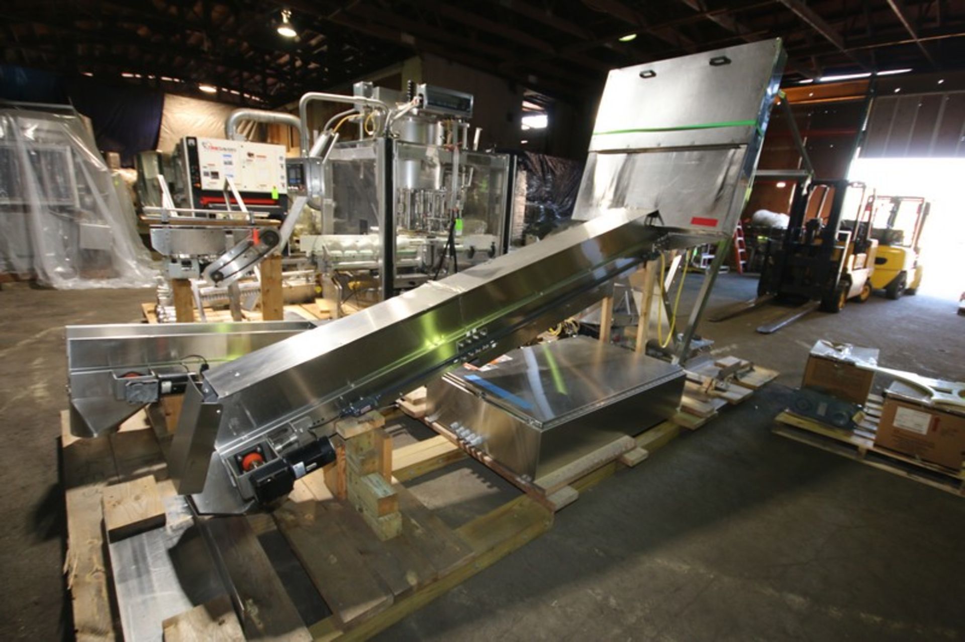 Fowler Zalkin 6 - Station Rotary Capper, Mach. Type CAS-6 / 480, SN 20022117 F/Z 1143, Set up with 4 - Image 16 of 28
