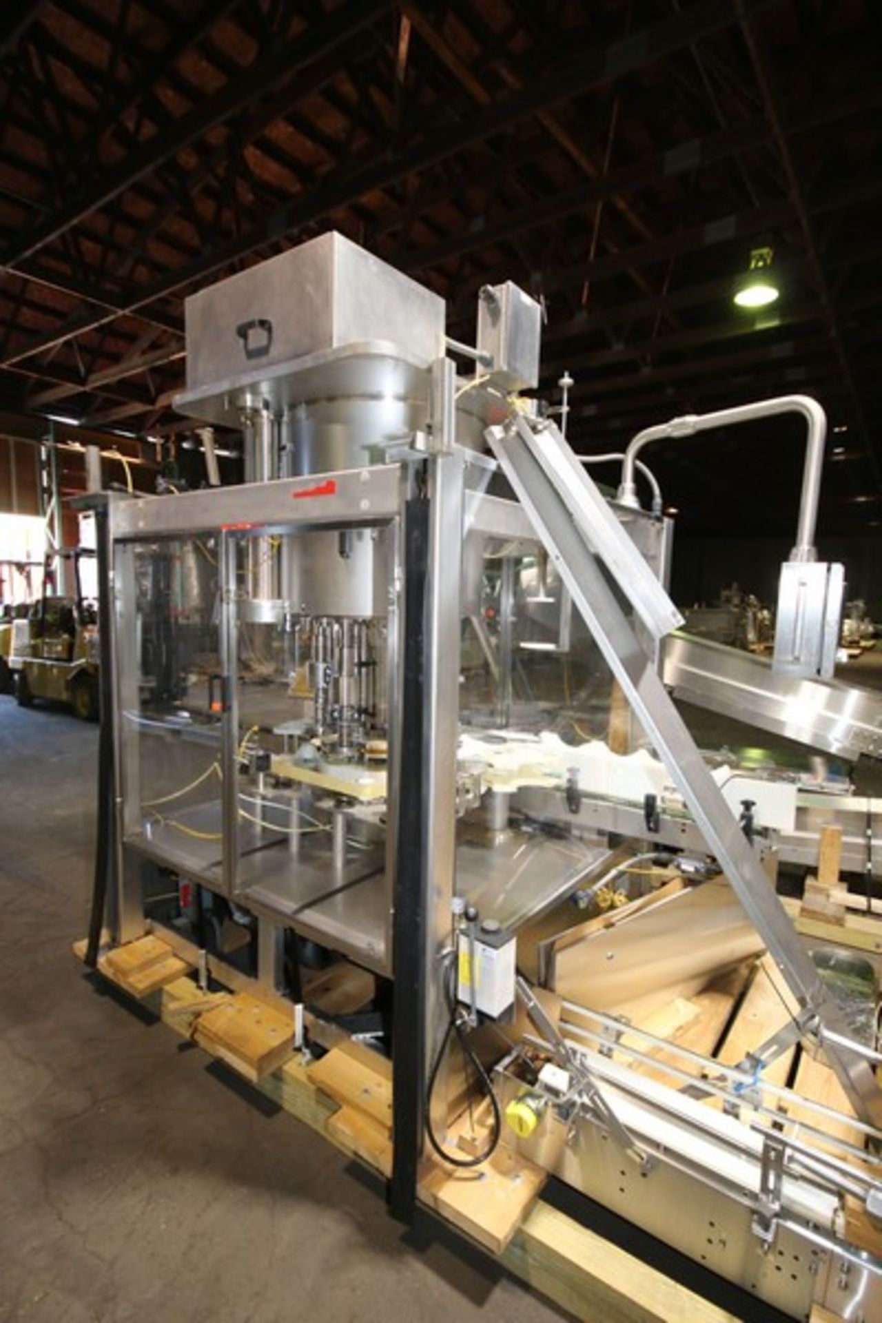 Fowler Zalkin 6 - Station Rotary Capper, Mach. Type CAS-6 / 480, SN 20022117 F/Z 1143, Set up with 4 - Image 10 of 28