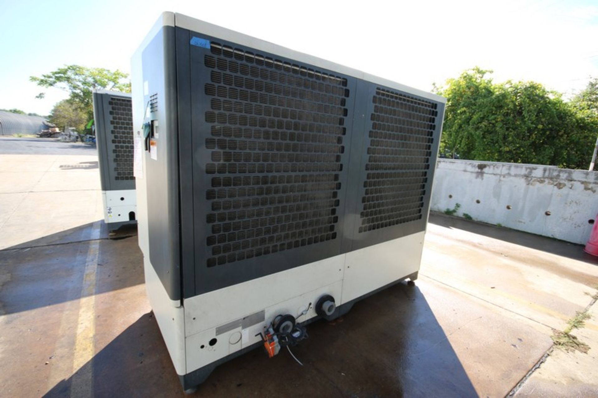 2015 KKT Package Chiller, Model cBoX 160, SN 152805, 460V, (Overall Dims. 105” L x 48” W x 82” - Image 2 of 7