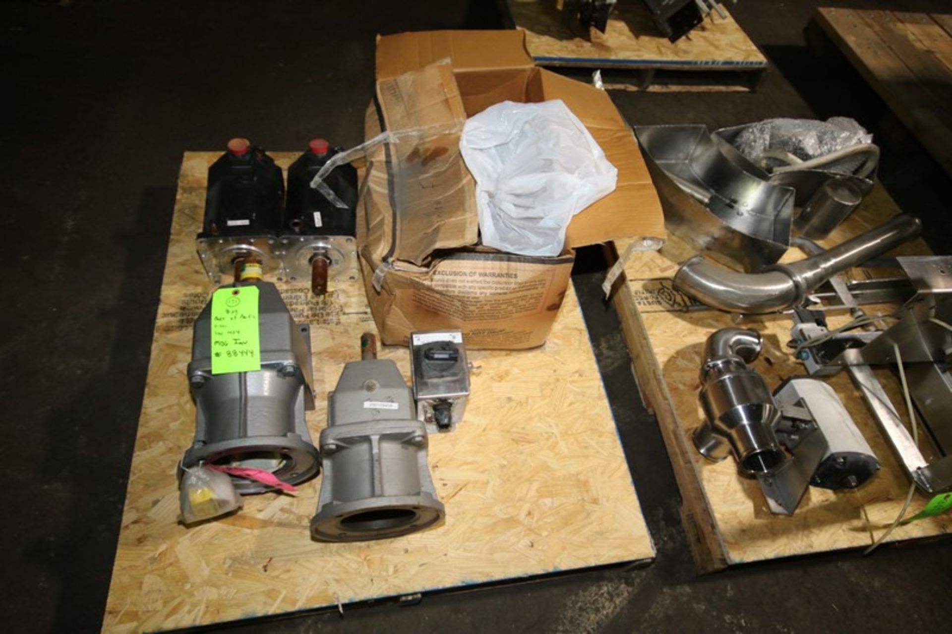 Pacific 10 - Station S/S Rotary Volumetric Filler, Model 10V00, SN 1404, Set up with 128 oz Round - Image 23 of 23