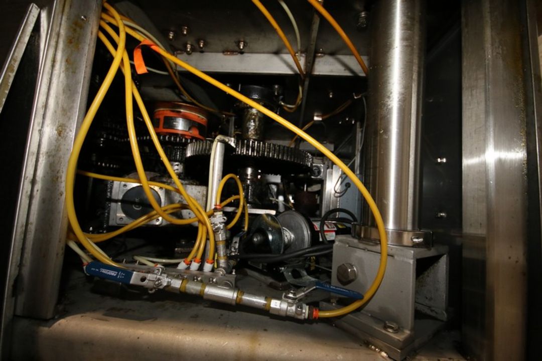 Pacific 16 - Valve Rotary S/S Tube Filler, Model V-16-B-22.000, SN 1512, Set Up with 740 ML Change - Image 13 of 20