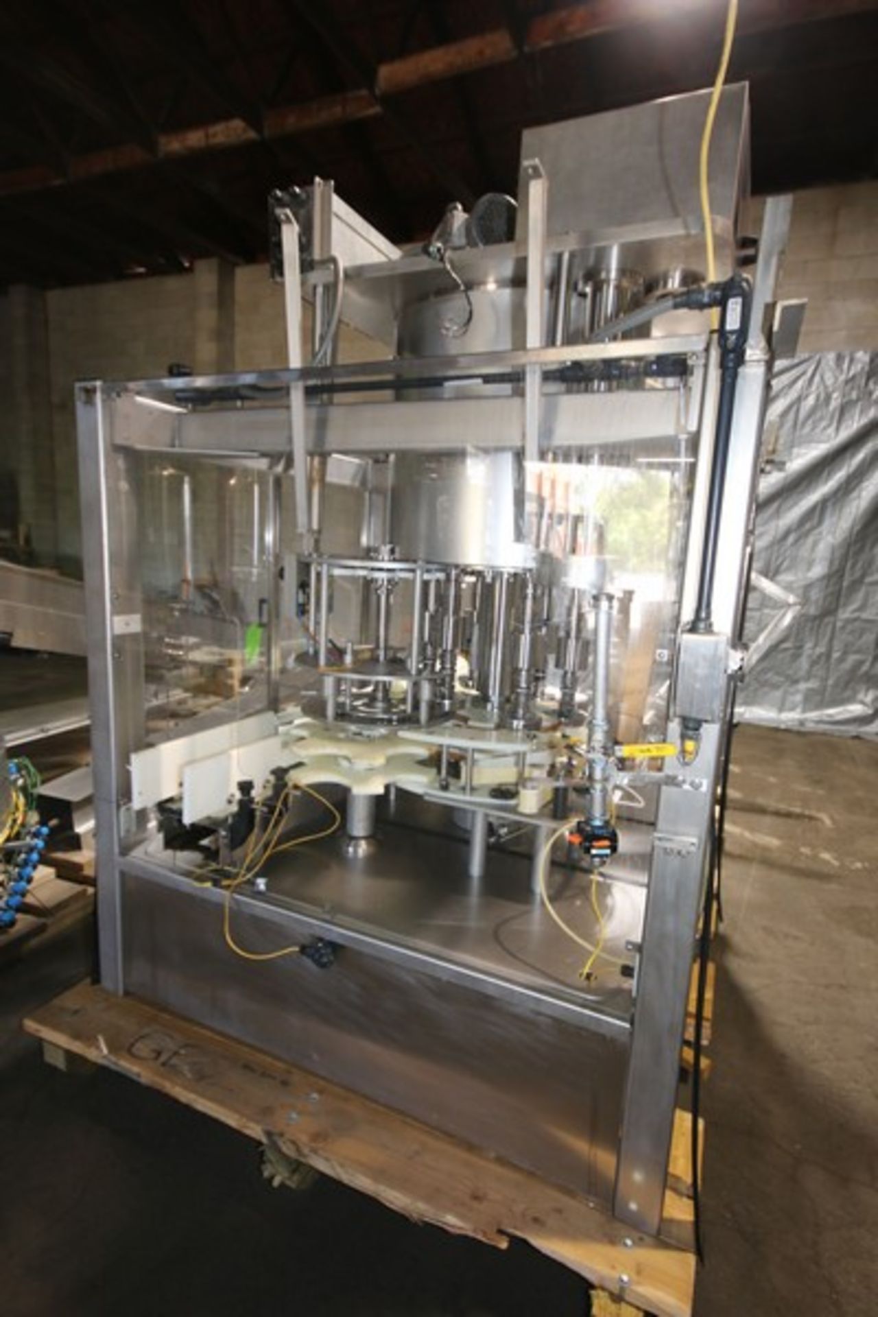 Fowler Zalkin 6 - Station Rotary Capper, Mach. Type CAS-6 / 480, SN 20022117 F/Z 1143, Set up with 4 - Image 5 of 28