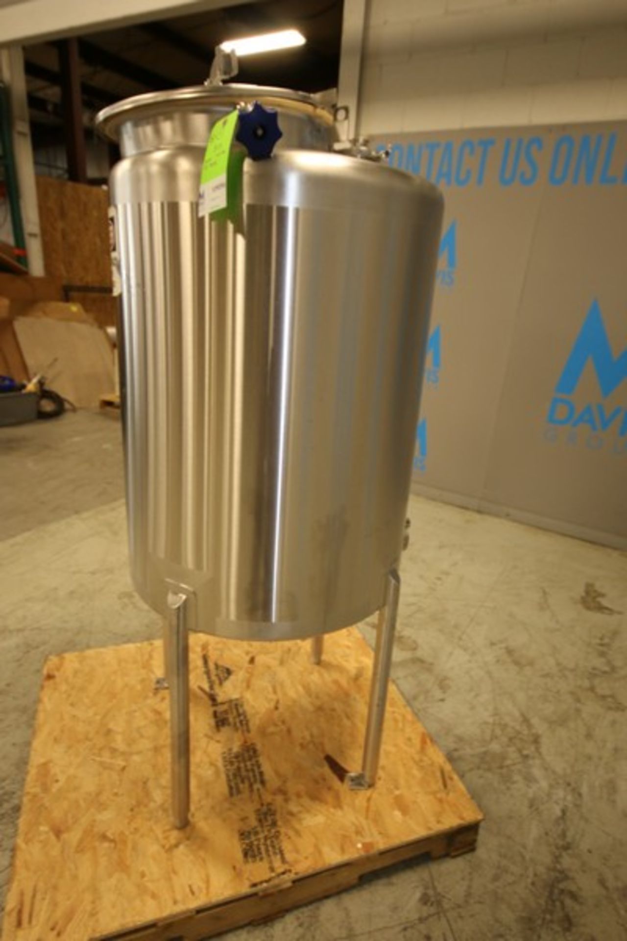 Aprox. 100 Gallon Dome Top, Cone Bottom S/S Vertical Tank / Balance Tank, SN 63 14 14307, with Top - Image 6 of 9