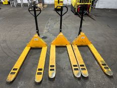 Pallet Jacks: LOT (3pcs)-Damage to frames -c pics These all have some frame damage, can possibly