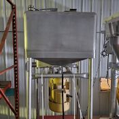 Breddo Likwifier Model LDT, Capacity 125 gall. Bottom Mounted Agitator 25 hp, 3'' Side Discharge