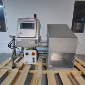Sesotec Metal detector is Mint condition. Made in Germany is 2019 barely used apenture of 13'' x 7''
