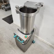 Sausage Stuffer OMCAN 110 volts 60 hz, 2,25 hp, 1ph. (Simple Loading Fee $250) (Located