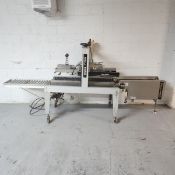Belcor Case sealer Bel 252 and Case former Bel 505. (Simple Loading Fee $250) (Located Huntingdon,