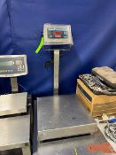 Doran S/S Platform Scale, M/N 7000XL, with 18