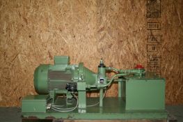 BOSCH HYDRAULIC PUMP MODEL: UNKNOWN (Loading Fee $25) (Located Belle Glade, FL)