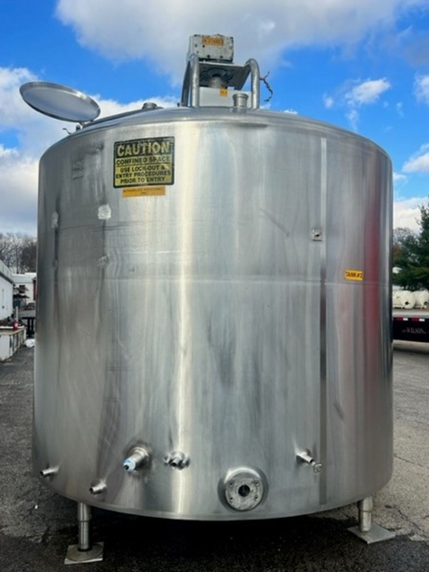 DCI 2,000 Gal. Jacketed Tank, S/N 91-D-48212-B with Vertical Wide Sweep Agitation, Jacketed